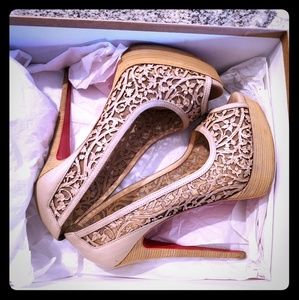 Christian Loubitin Nude Pump